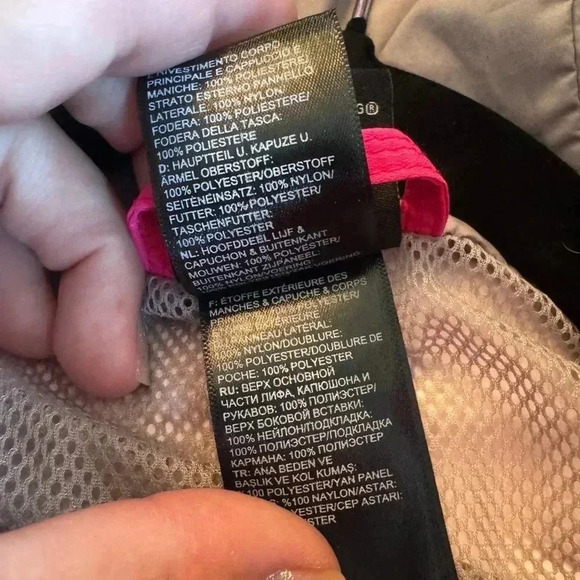 Girls The Northface Kira Triclimate NF0A34WP Jacket w/Liner! Size XL (18) - Picture 10 of 13